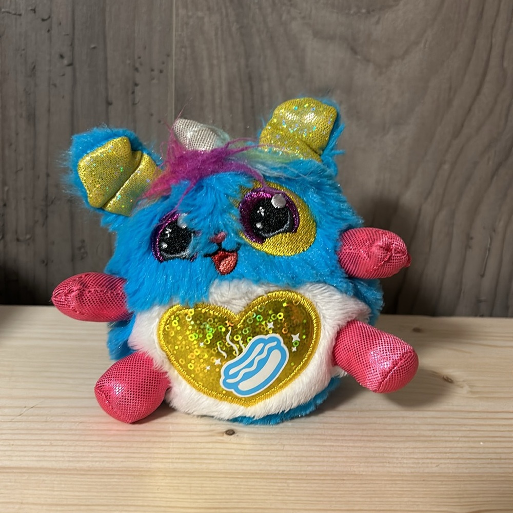 ZURU RAINBOWCORNS PUPPY UNICORN PUPCORN YELLOW HEART W HOTDOG & WINGS